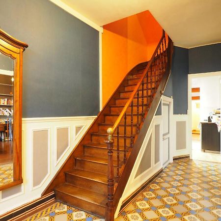 Elegant Bourgeoise Style House With Garden Villa Лаон Екстериор снимка